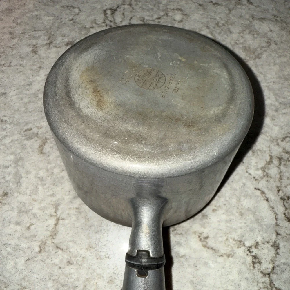 Vintage WEAR-EVER Aluminum Tacuco No. 701  Pot Sauce Pan Lid Long Wood Handle